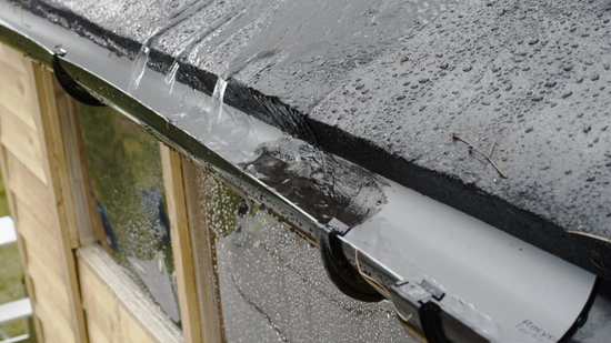 LeakFix: The Best Spray Sealant for Gutter Leaks in the Rainy UK Season